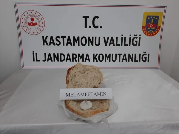 piskinlikte-sinir-tanimiyor-gecen-sene-ic-camasirina-sakladigi-madde-simdi-ekmekten-cikti-1653712204874.jpg