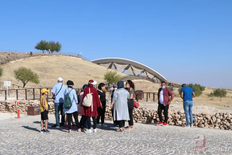 Dünyanın dört bir yanından ziyaretçi geliyor! Göbeklitepe'ye yoğun ilgi 7