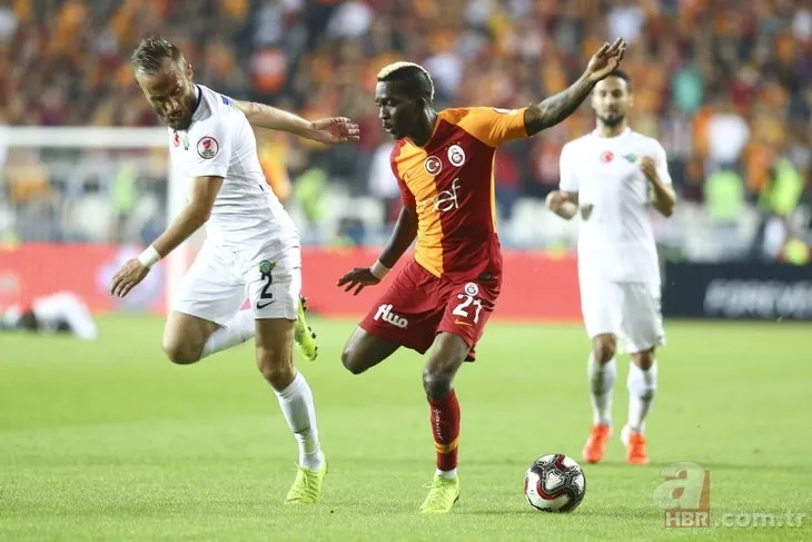 Galatasaray’da Selçuk İnan penaltı pozisyonuna açıklık getirdi!