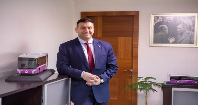 İBB’nin eski müdüründen CHP’li İmamoğlu’na sert tepki: Senin için verdiğim her dakikam haram olsun - 5