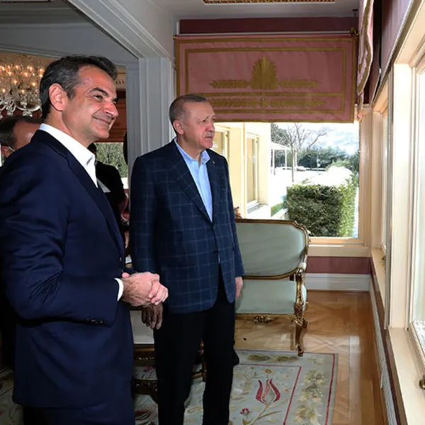 yunanistan-uslu-dur-uyarisini-dikkate-aldi-micotakisten-ilimli-mesajlar-cozumun-imkansiz-oldugunu-dusunmuyorum-1674196713071.jpg Yunanistan 'uslu dur' uyarısını dikkate aldı! Miçotakis'ten ılımlı mesajlar: Çözümün imkansız olduğunu düşünmüyorum - 3