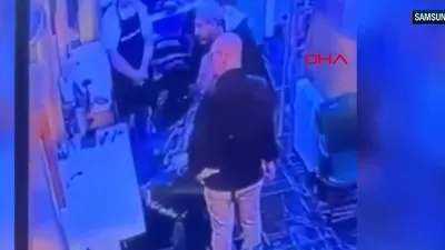 Kardeşinin tıraş olurken ensesinden vurdu!