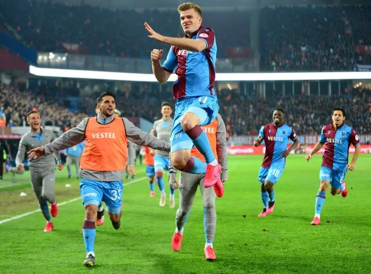 Trabzonspor’un golcüsü Alexander Sörloth İngiliz kulüplerinin iştahını kabarttı!