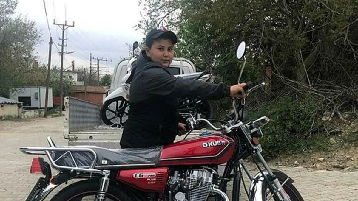 Devrilen motosikletin 13 yaşındaki sürücüsü öldü