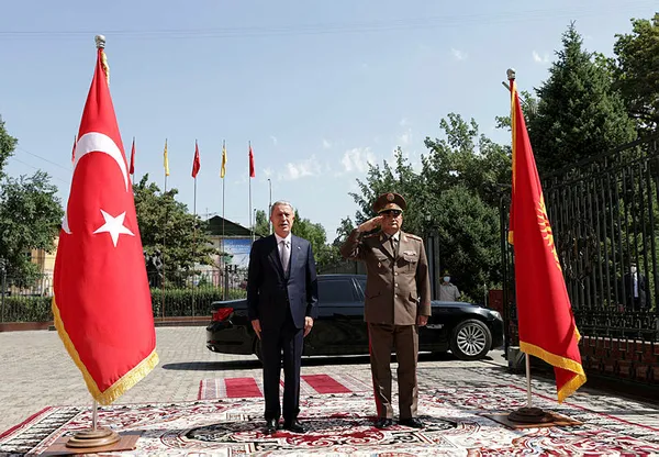 Milli Savunma Bakanı Hulusi Akar Kırgızistan'da - 5