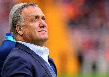 Dick Advocaat Hollanda'nın başına geçiyor!