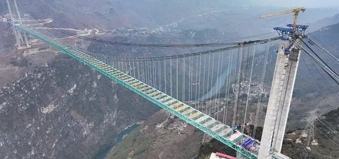 Çin’den dünyanın en yüksek köprüsü