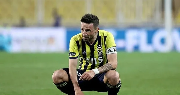 Gökhan Gönül Fenerbahçe’ye veda ediyor! Opsiyonu uzatmama kararı alındı