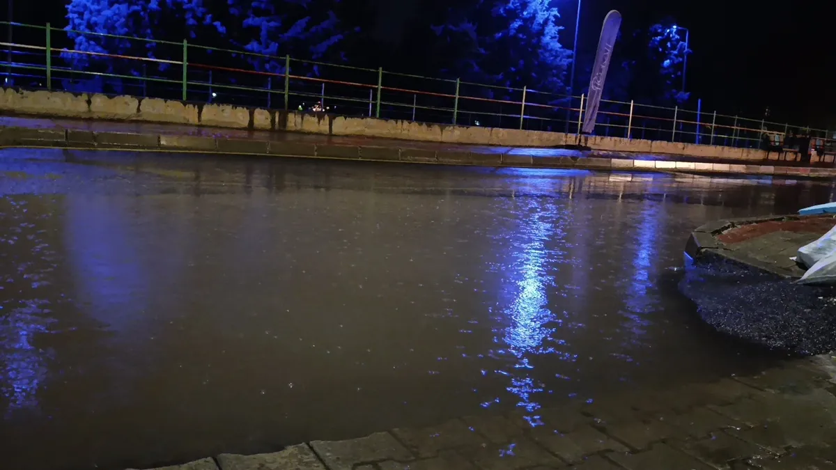 1793307270371.jpg Tekirdağ’da sağanak hayatı felç etti - 2