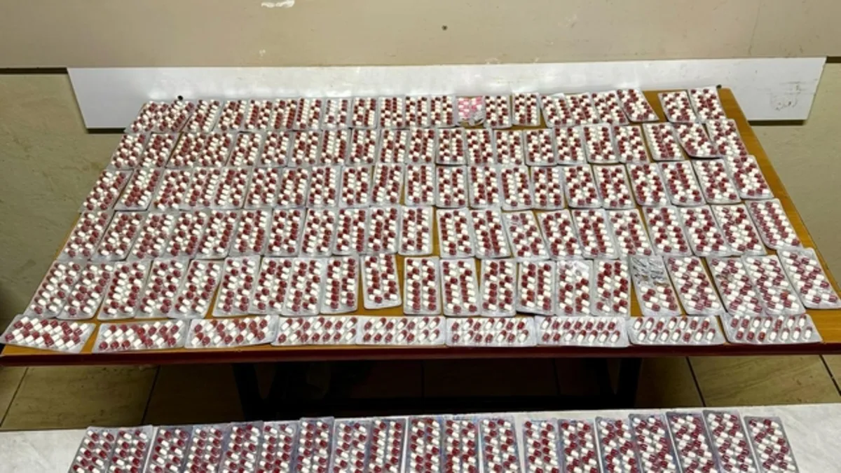 Aydın'da yeşil reçeteyle satılan 2 bin 499 hap ele geçirildi