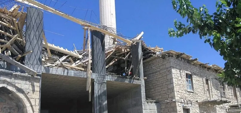 Mersin'de cami inşaatında göçük: 1 ölü, 4 yaralı