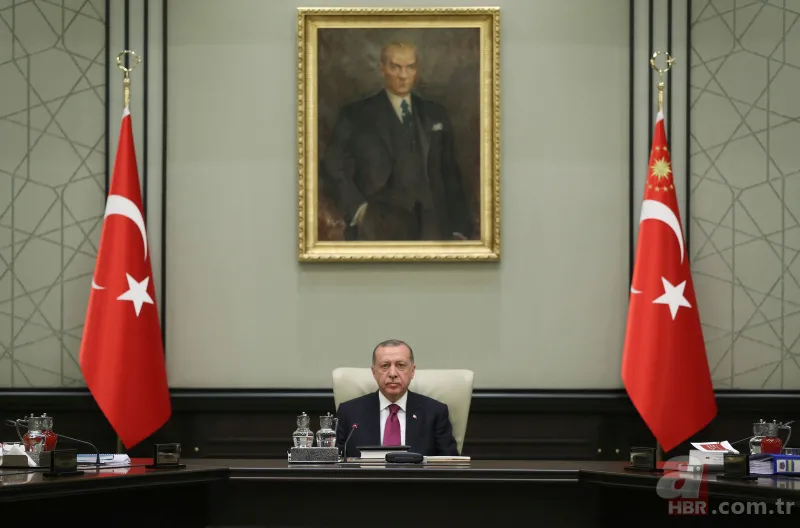 Başkan Erdoğan başkanlığındaki yılın son MGK toplantısı sona erdi 8