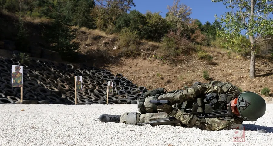Isparta Eğirdir Dağ Komando Okulu ve Eğitim Merkezi Komutanlığı'nda zorlu eğitim 4