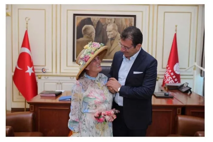 huseyin-gunun-derin-istihbarat-agi-fetocu-zekeriya-ozun-kasasi-aytac-ocakli-ile-ortak-cikti-1761627551657.jpeg Seher Alaçam ve Ekrem İmamoğlu (ahaber.com.tr)