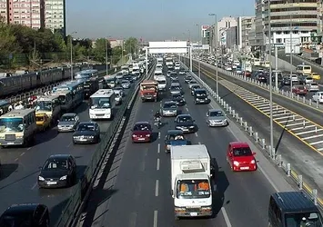 İstanbul'da bazı yollar trafiğe kapatılacak