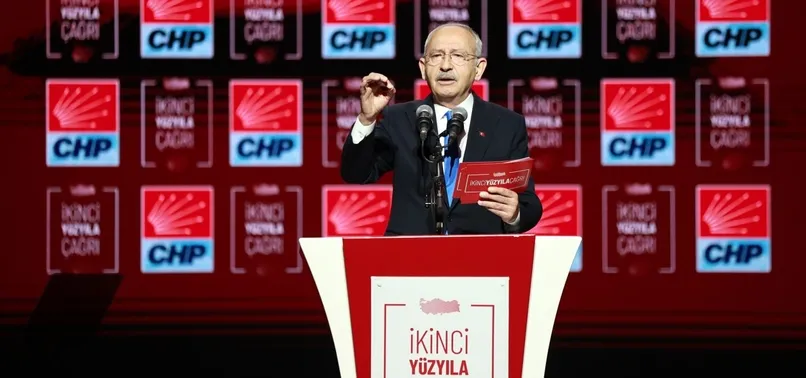 Kılıçdaroğlu fiyaskolara sahne olan konuşmasında adaylığını resmen ilan etti: Geliyorum ey dünya