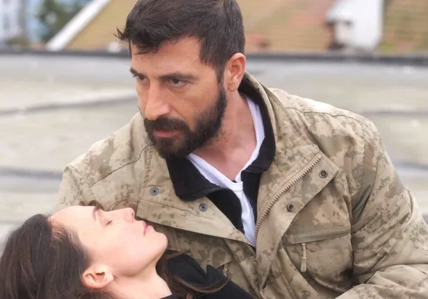 ben-bu-cihana-sigmazam-25-bolum-canli-izle-atv-ben-bu-cihana-sigmazam-yeni-bolum-kesintisiz-anlik-seyretme-ekr-1680629400579.jpg Ben Bu Cihana Sığmazam 25. bölüm CANLI İZLE | ATV Ben Bu Cihana Sığmazam yeni bölüm kesintisiz, anlık seyretme ekranı! Cezayir ve ailesini sarsacak... - 3