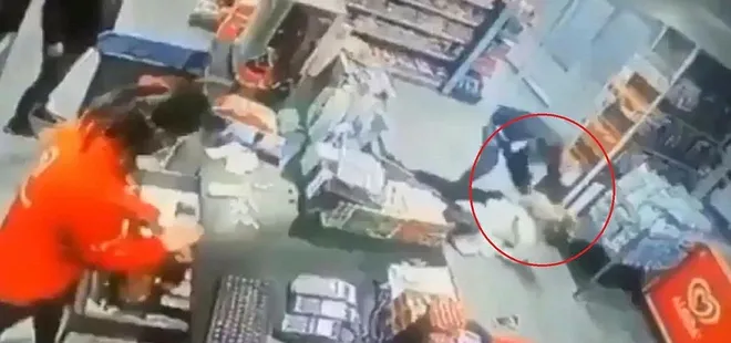 Yozgat'ta dehşet dolu anlar! Markette eski sevgilisini dövüp boğazına bıçak dayadı