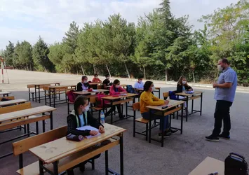 Amasya'da eğitim aşkı sınır tanımadı! Pandemi engelini böyle aştılar