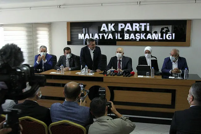 Bakan Karaismailoğlu: Yeni Kömürhan Köprüsü 15 Aralık’ta açılacak