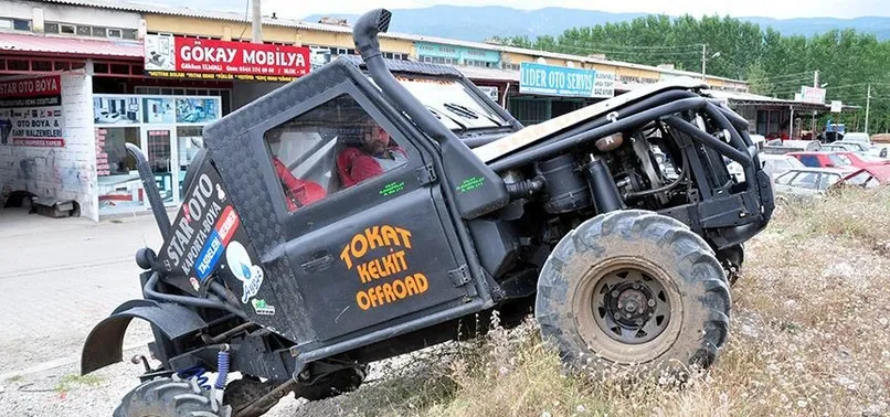 Kaporta ustası hurdadan arazi aracı yaptı