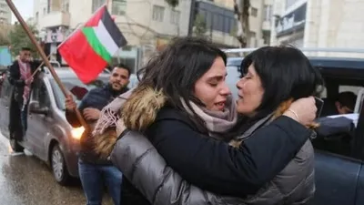 İsrailli 3 esir böyle teslim edildi!