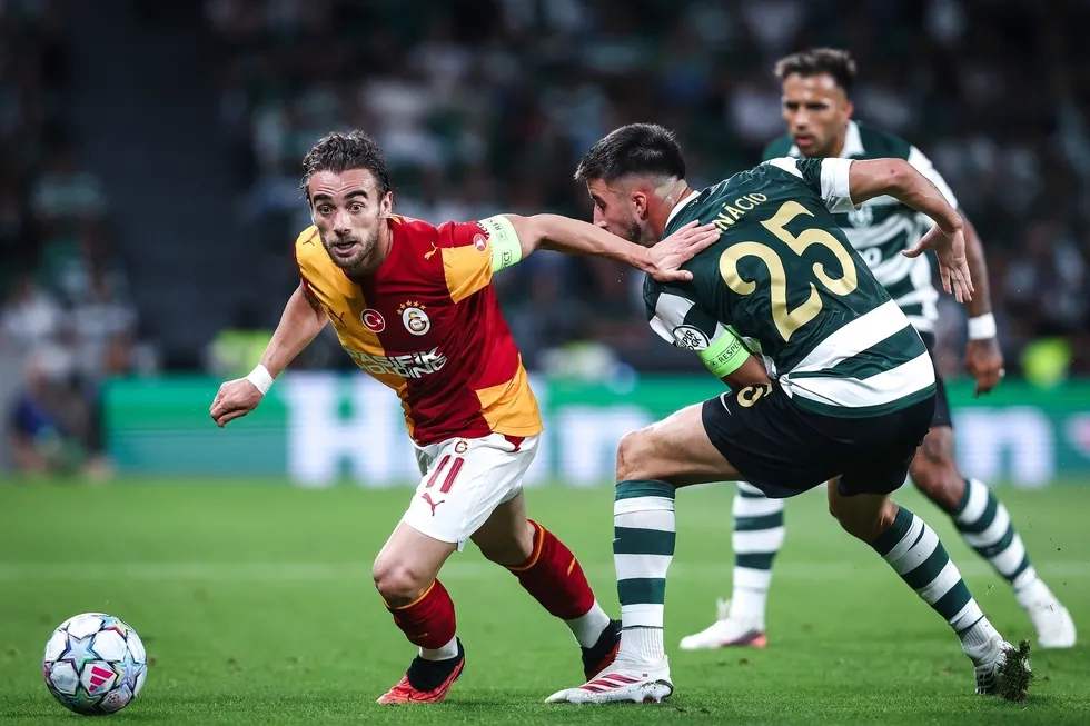 1789022103178.jpg Galatasaray Teknik Direktörü Okan Buruk'tan sert tepki: 'VAR bugün hiçbir şeye karışmadı, hakem maçı etkiledi' - 3