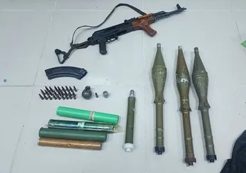 Van'da terk edilmiş kamyonette mühimmat bulundu