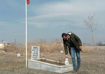Şehit babasının mezarını buldu! 56 yıl sonra büyük kavuşma