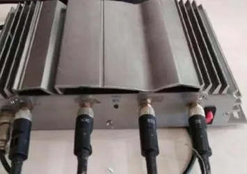 Bingöl’de PKK sığınağından jammer adaptörü çıktı