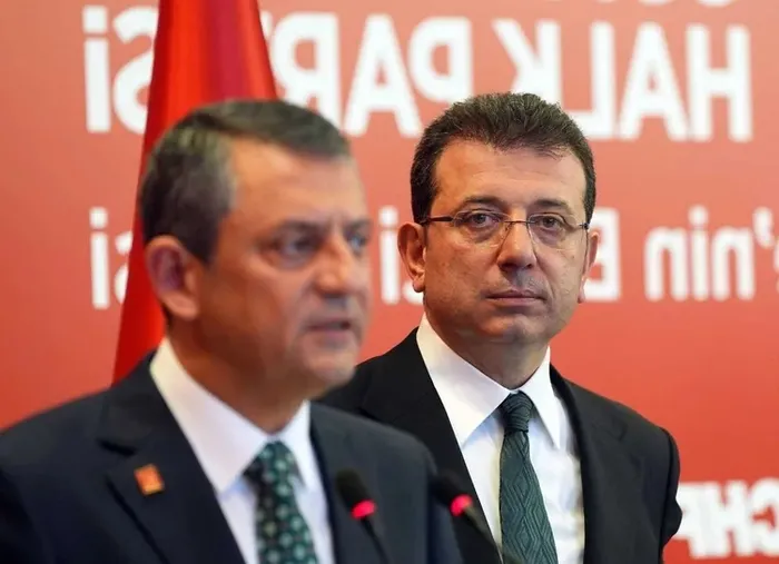 Adaylık ofisi karıştı! CHP’de kim patron? kavgası