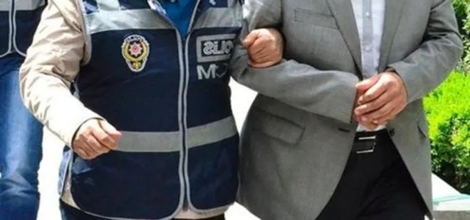 Kumpas soruşturmalarının savcısı olan FETÖ’cü Mehmet Murat Yönder hapis cezası
