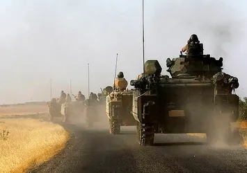 Sınıra ilave tank ve zırhlı araçlar