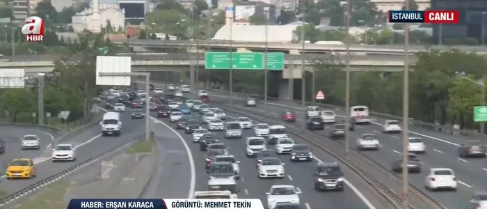 istanbula-donus-basladi-kilometreler-kuyruk-olustu-detaylar-a-haberde-1749397182973.jpeg (Foto: ahaber.com.tr)