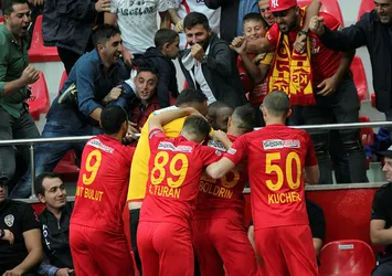 Kayserispor, Bursaspor'u 3 golle geçti