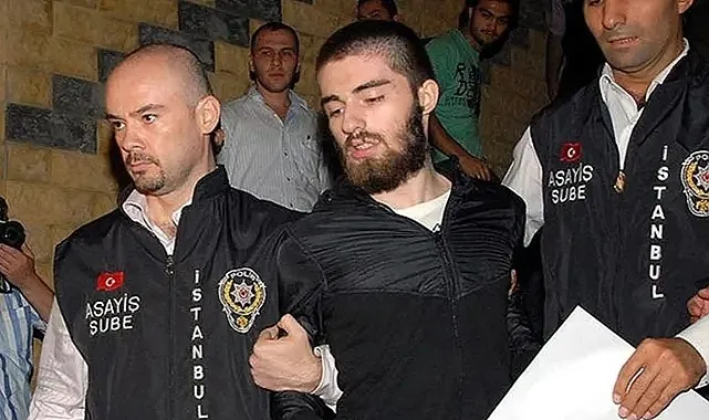 1728372286925.jpg Cem Garipoğlu'nun Adli Tıp raporu A Haber'de! Mezardaki kişi o mu? - 1