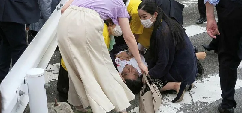 Japonya'nın eski başbakanı Shinzo Abe'ye suikast! Shinzo Abe hayatını kaybetti | Suikastın perde arkası ne?