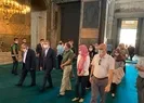 ABD Ankara Büyükelçisi Satterfield Ayasofya Camii’nde! İşte ziyaretten ilk görüntüler