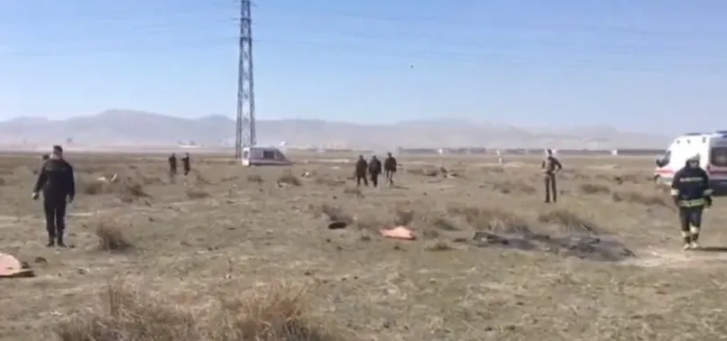 Son dakika: Konya'da askeri gösteri uçağı düştü! Kahreden haber geldi: Pilot şehit oldu