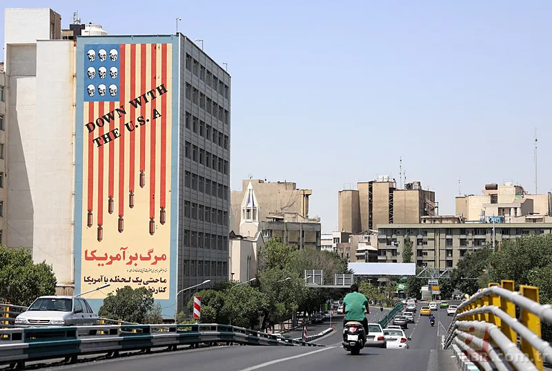 İngiliz basını 12 günlük savaşın perdesini araladı! İran İsrail'i vurdu mu? 8