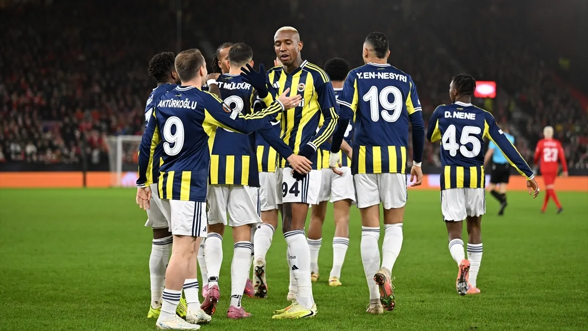 Kanarya Norveç'te gol oldu yağdı! Fenerbahçe sahadan 4-0'lık ezici galibiyetle ayrıldı