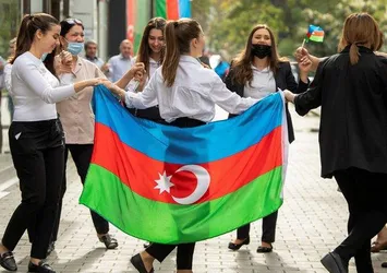 Azerbaycan'da Rus Barış Gücü'ne protesto