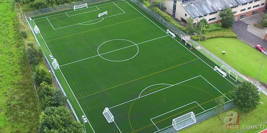 Bakan son dakika müjdeyi verdi! Halı sahalar açıldı mı? Halı sahalar ne zaman açılacak? İşte açılış tarihi... 6