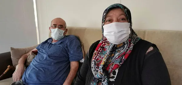 2 kez kalbi duran hasta korona virüsü yendi - 1