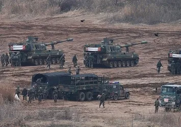 Güney Kore askeri tatbikatlarına başladı