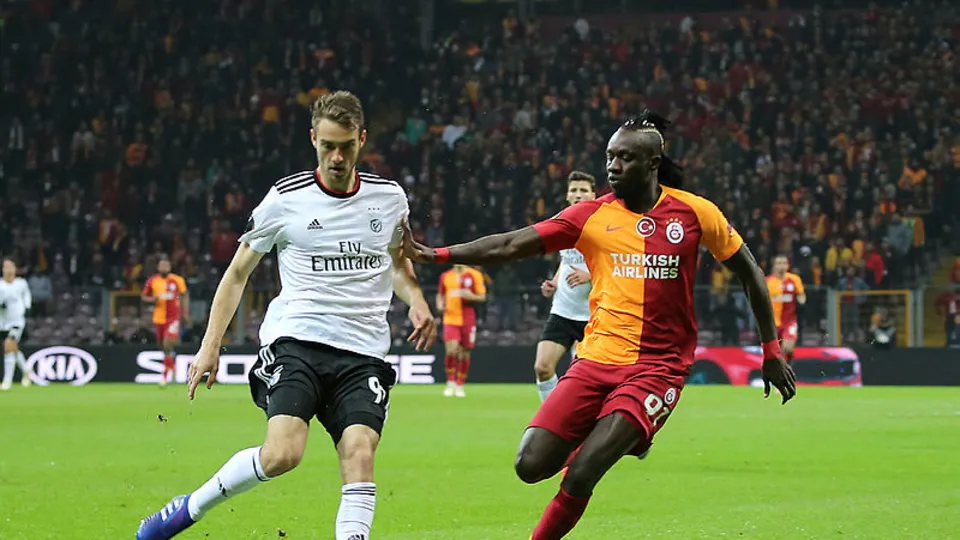 Fatih Terim'in Benfica 11'i