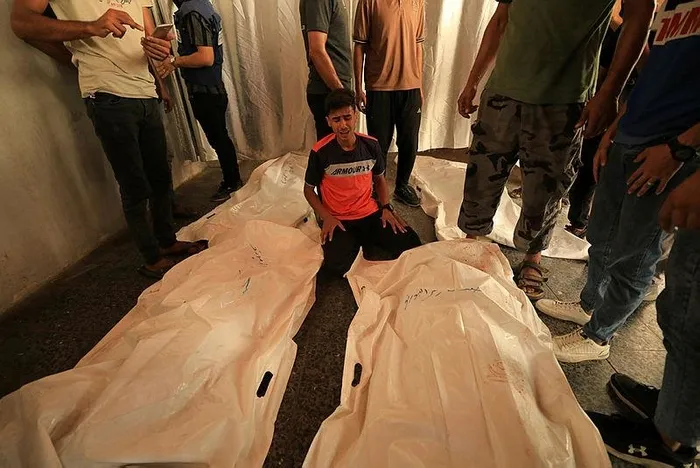 Katil İsrail ordusu kana doymuyor! Gazze’ye düzenlenen saldırıda 3 Filistinli öldü