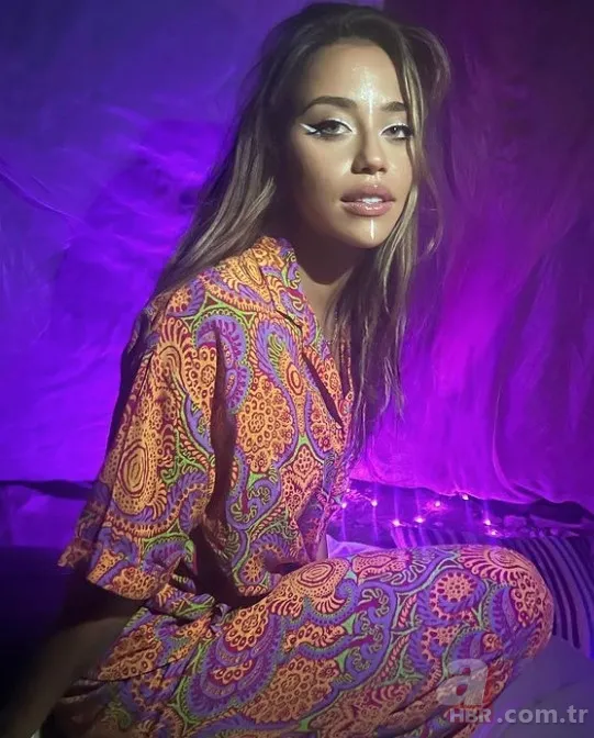 Hamdi Alkan’ın kızı Zeynep Alkan bir makyajlı bir de sivilceli yüzünü paylaştı! 2 kare arasındaki fark şoke etti 8