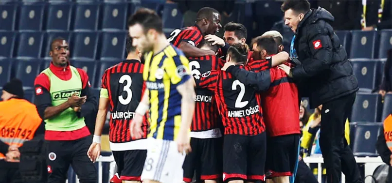 Kadıköy'de o anlar! Daha maç bitmeden...