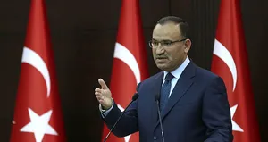 Türk’ ismini çıkarmalılar ya da...